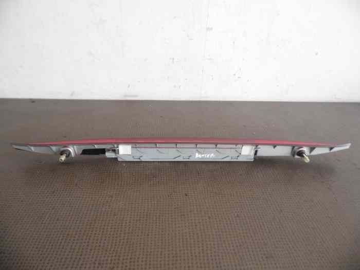 3ème FEU STOP 98663105000 PORSCHE BOXSTER 986 4