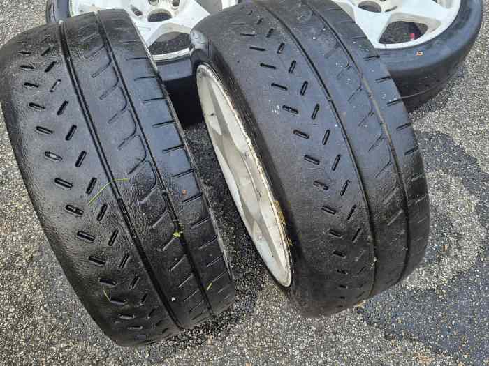 Jantes Compomotive BMW M3 E30 Grp A MO1780 1