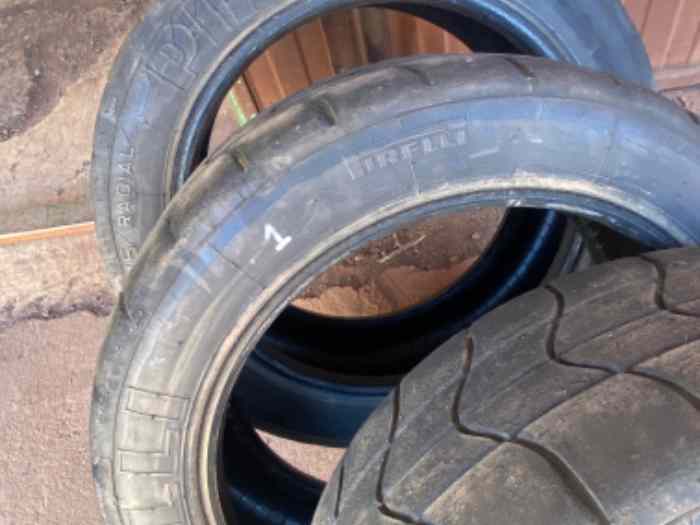 Pneu pirelli 16 1