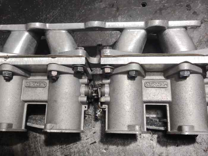 Injection papillon jenvey / moteur xu 1