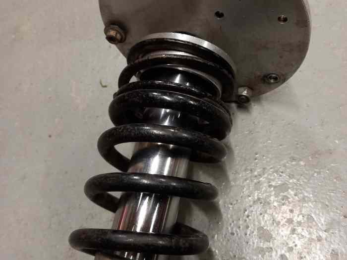 Amortisseurs Bilstein 205 1