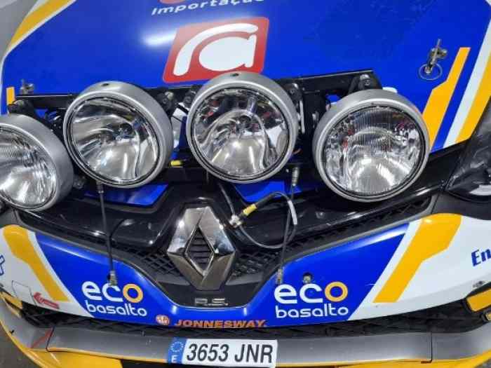 Renault Clio R3T 2