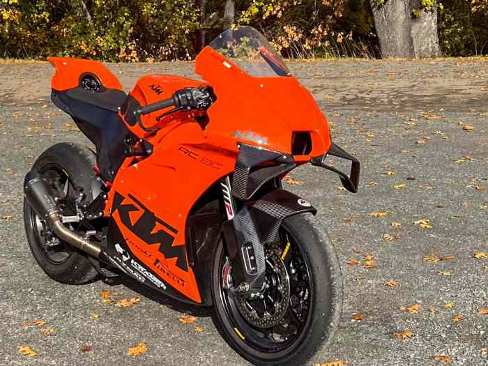 KTM RC 8C 2022 avec 1 280 km au compteur 1