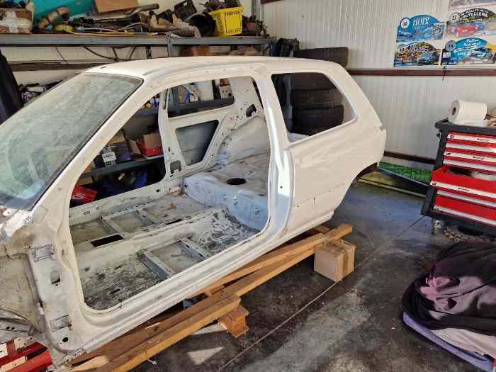 Caisse de Clio coupe