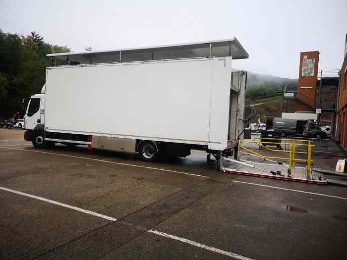 CAMION TRANSPORT 1