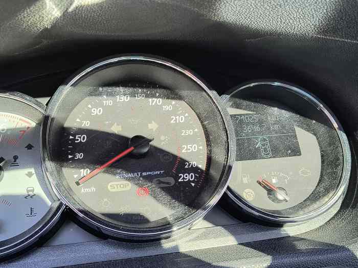 MEGANE 3 RS 265cv 3