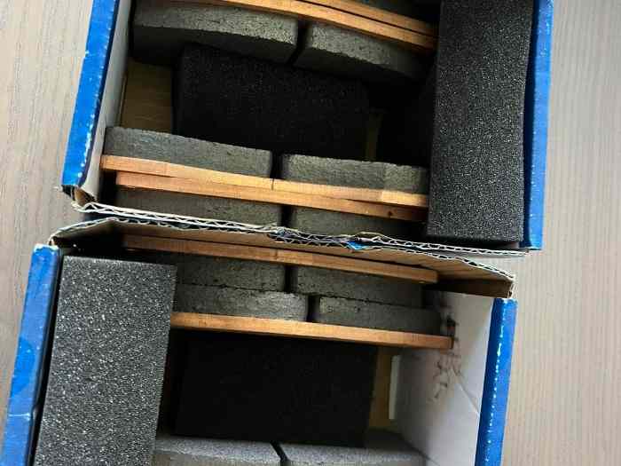 Plaquettes de Frein Carbone Loraine RC6 DS3 R5 1