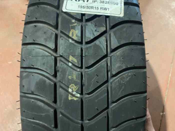Pirelli rw1 15 pouces 1