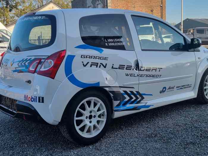 Renault Twingo RS R1 2/5 1