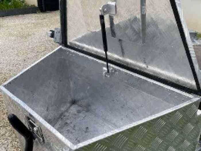 Remorque Porte-voiture Simple Essieux 1 300 Kg. 3