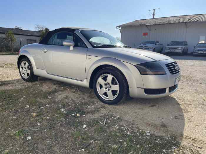 AUDI TT ROADSTER