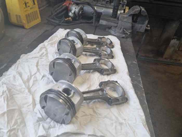 Piston bielles 306 s16 1