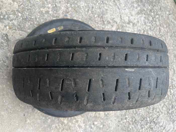 PNEUS PIRELLI 16 POUCES RA5 ET RK7A