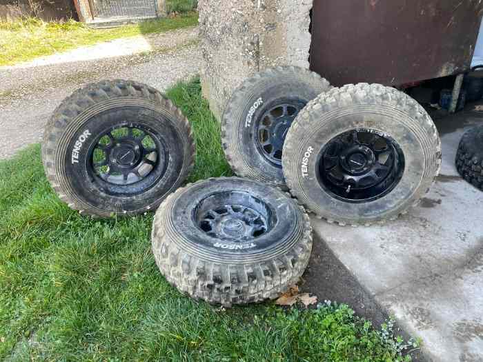 CAN AM X3 + Lot de pieces 2