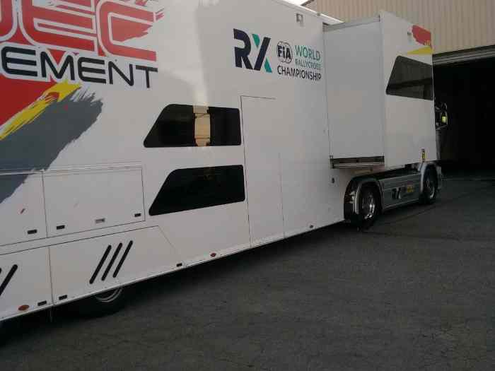 Motor home trailer 1