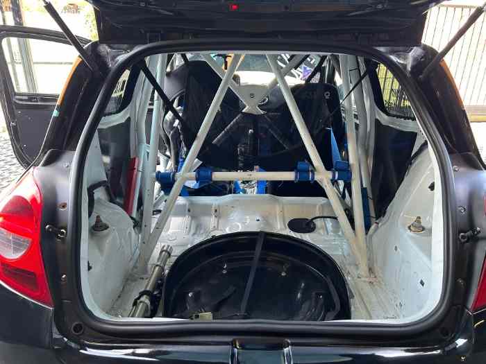 renault clio 3 rs - nouveaux moteur - bon etat 4
