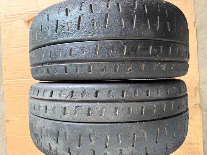 Pneus rallye Pirelli 18 pouces 1