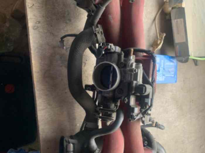 Pièce moteur subaru sti 9