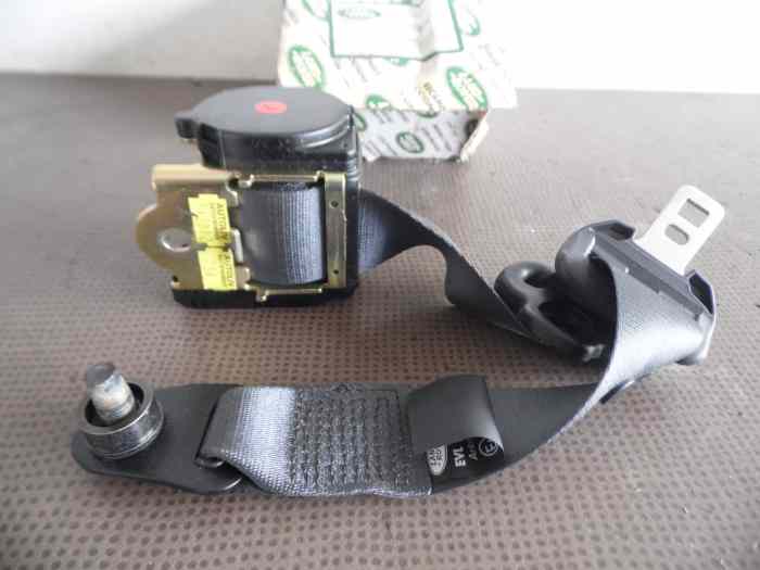 CEINTURE ARRIERE GAUCHE LAND ROVER FREELANDER 2