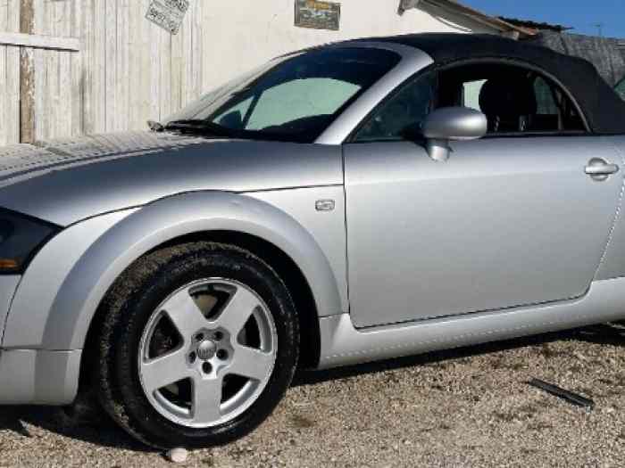 AUDI TT ROADSTER 3