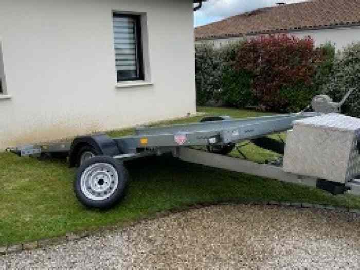 Remorque Porte-voiture Simple Essieux 1 300 Kg. 2