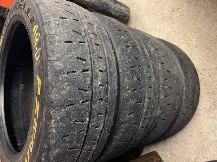 PNEUS PIRELLI 16 POUCES RA5 ET RK7A 4