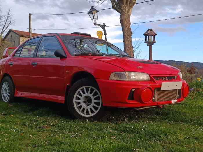 Mitsubishi Lancer Evo 4 Grp A Terre
