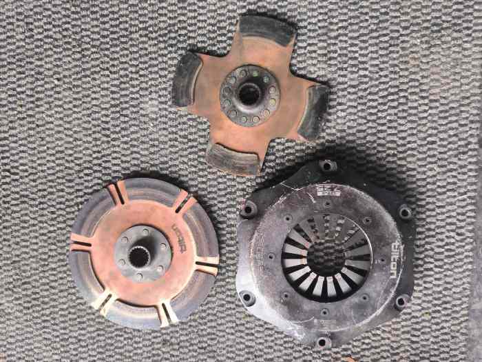 Embrayage tilton 184mm clio rs