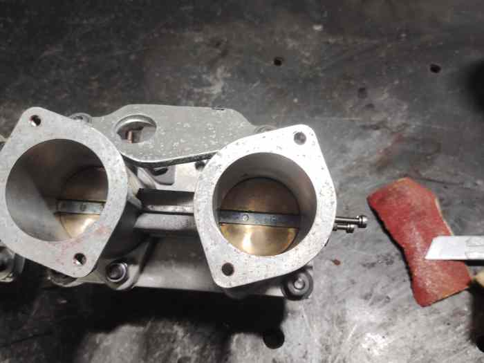 Injection papillon jenvey / moteur xu 2