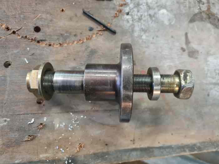 Moyeux reglabe 306