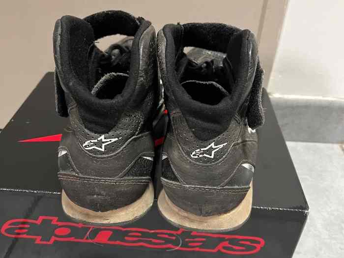 Bottine Alpinestars copilote homologuée T.42 2