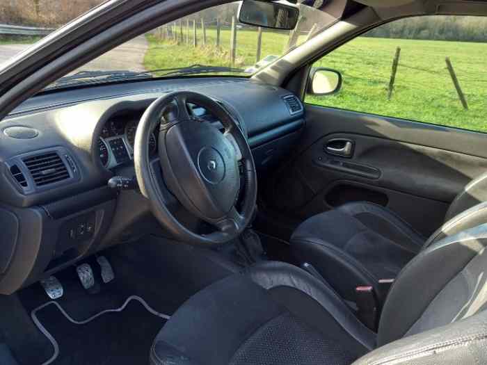 Clio 2 rs phase 3 182 cv 2