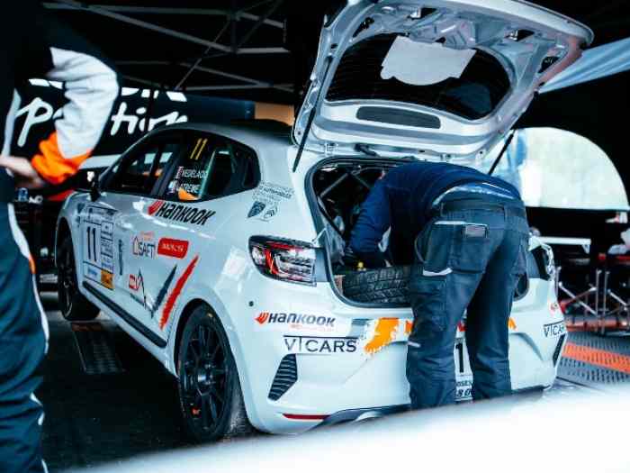 Location Clio Rally3 2