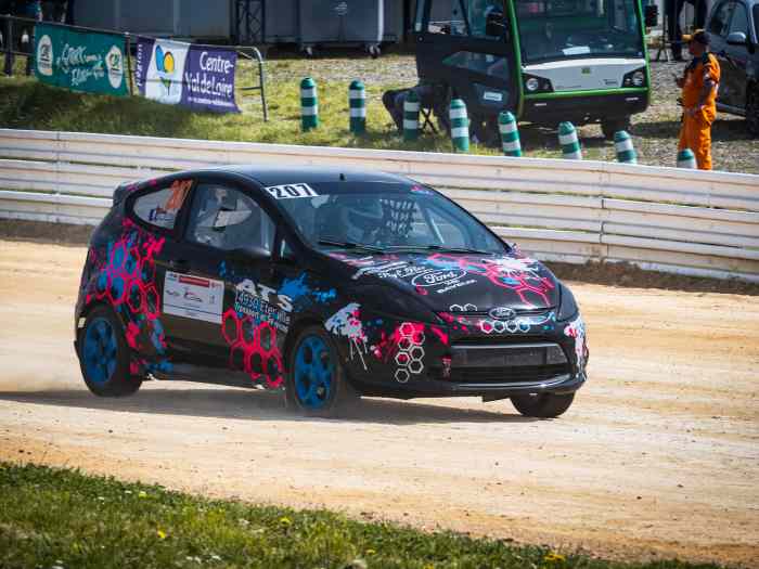 Ford fiesta Fol