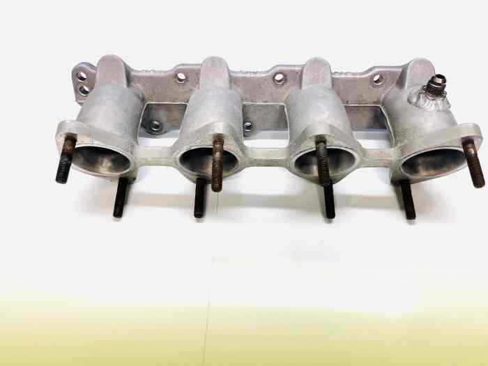 Pipe admission carbus WEBER 205 309