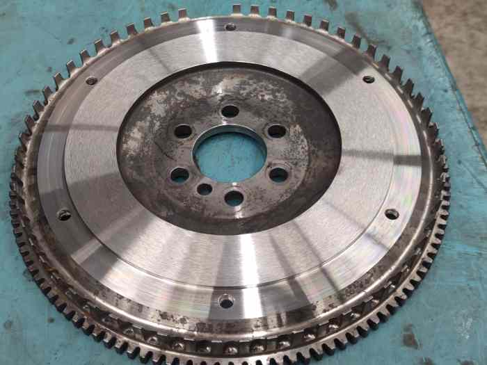 Volant moteur taillé masse Tu5J4 TU5JP4 Ap racing 184mm 2