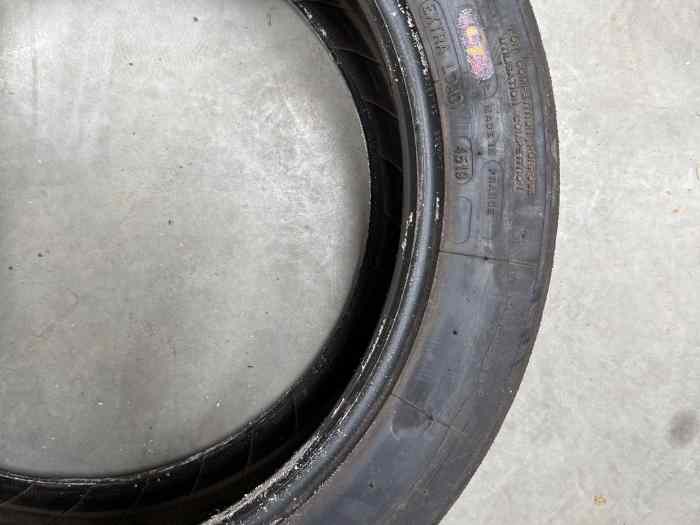 LOT DE PNEUS MICHELIN 19/63-17 4