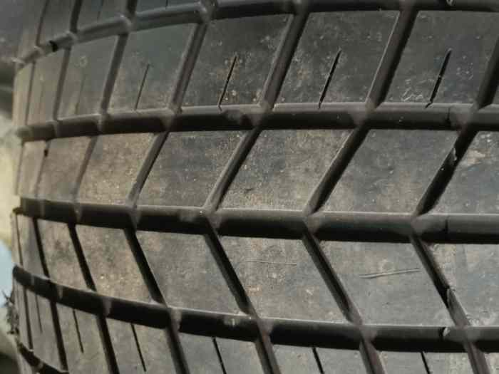 Pneus pluie Pirelli 1