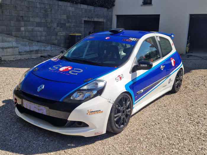 CLIO 3 CUP 1