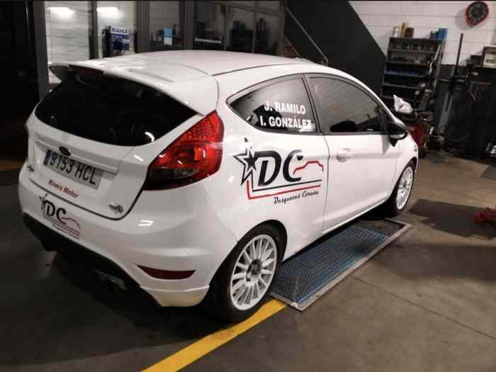 FORD FIESTA R2 ASFALTO Y TIERRA 2