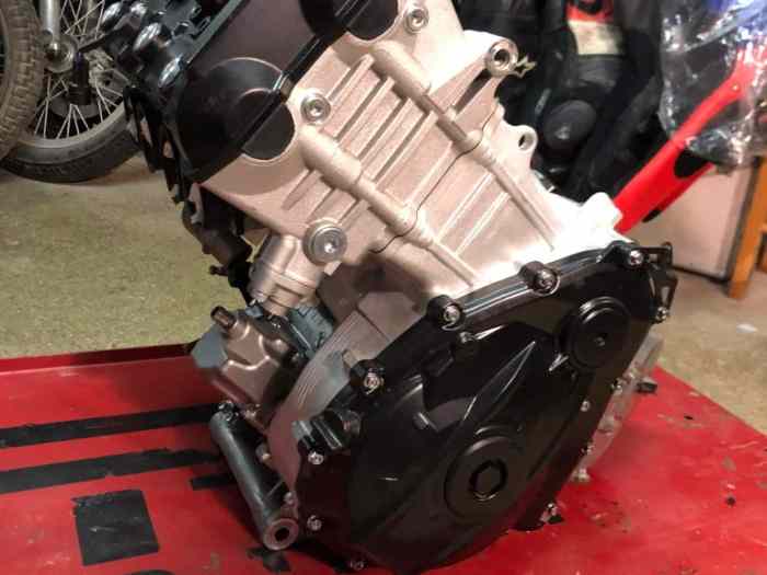 Moteur moto Suzuki GSXR 1000 2021 1