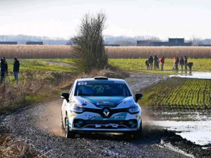 clio r3t