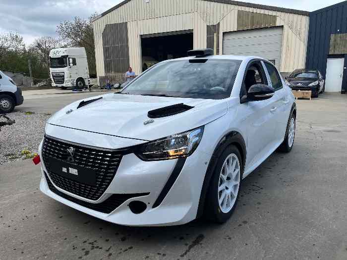 208 Rallye 4 neuve toutes evos