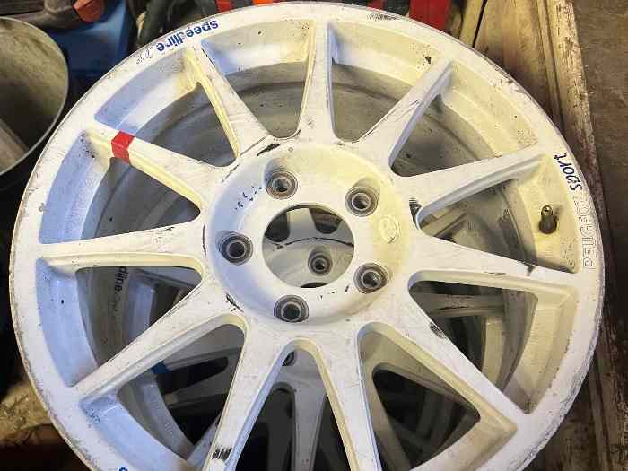 vend 4 jantes de 207 s2000