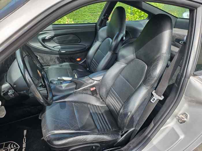 PORSCHE 996 GT3 de 1999 3