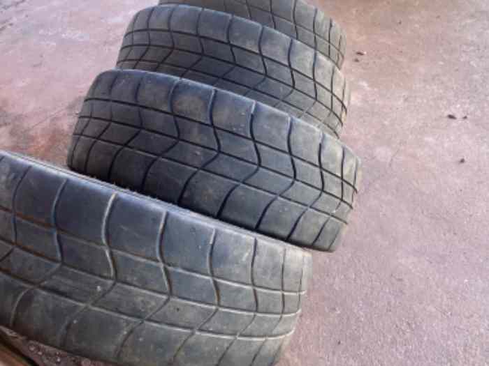 Pneu pirelli 16