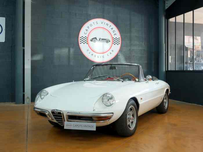 Alfa Romeo 1750 Spider Veloce - 1969