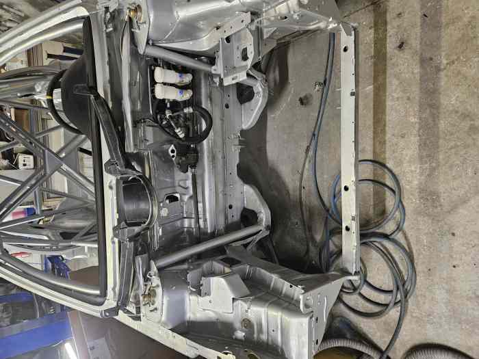 Vend caisse de 106 f 2000