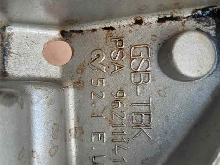 Pompe huile moteur TU5JP4 PEUGEOT 1.6 16 SOUPAPES 38000 Kms 1