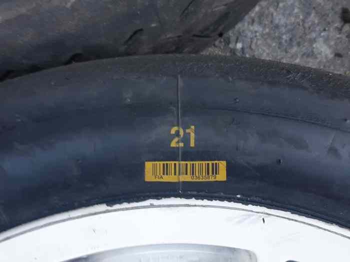 4 pneus 21 Michelin en 16 2